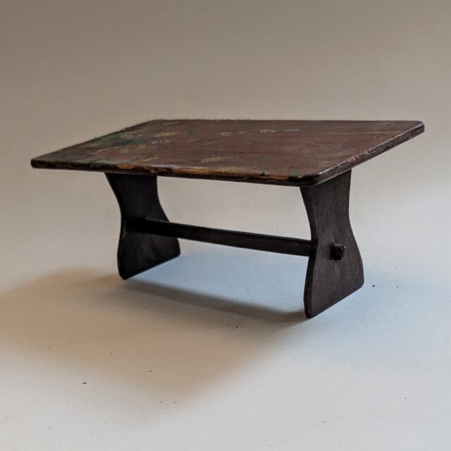 🏡 I can't take credit for this beautiful table because it is another wonderful work by my mom! It was a birthday gift and the perfect addition to my kitchen. I ended up adding some paint to the top to match the easel but she did all the hard parts! 
I did, however,  make the stools that go along with it. These are another project I would love to make full-scale someday. (Basically just barstools with records on top.)

#dollhouse #dollhousemakeover #miniatures #dollhousedecor #upcycle #handmadecrafts #dıy #montanaartist